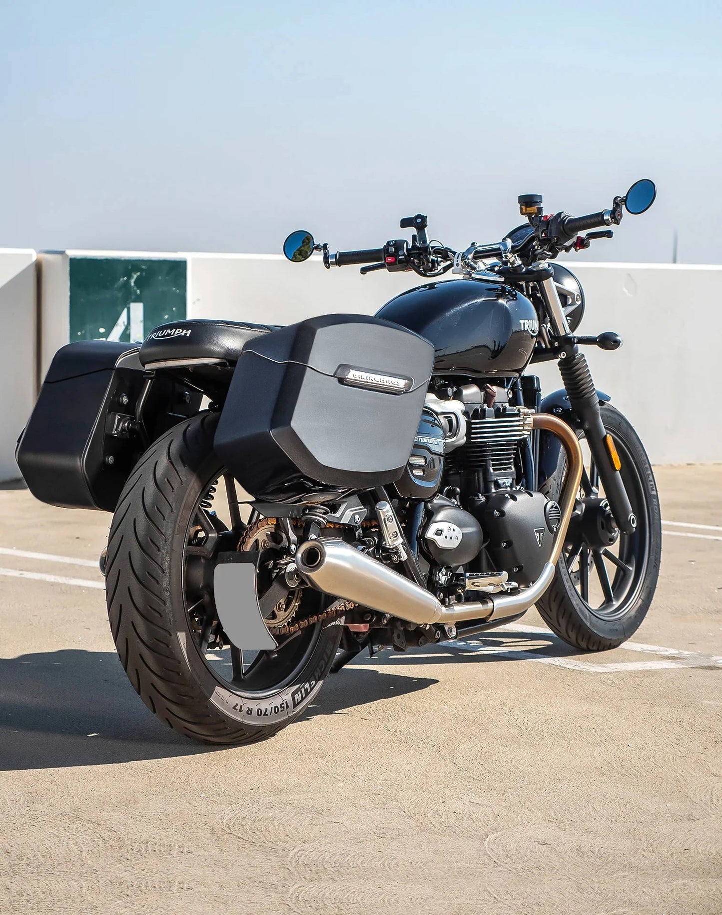 24L - Ironclad Quick-Mount Medium Triumph Speed Twin 900 Painted Hard Alforjas