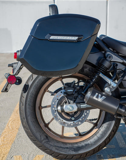24L - Ironclad Quick-Mount Medium Honda Rebel 300 Painted Hard Alforjas