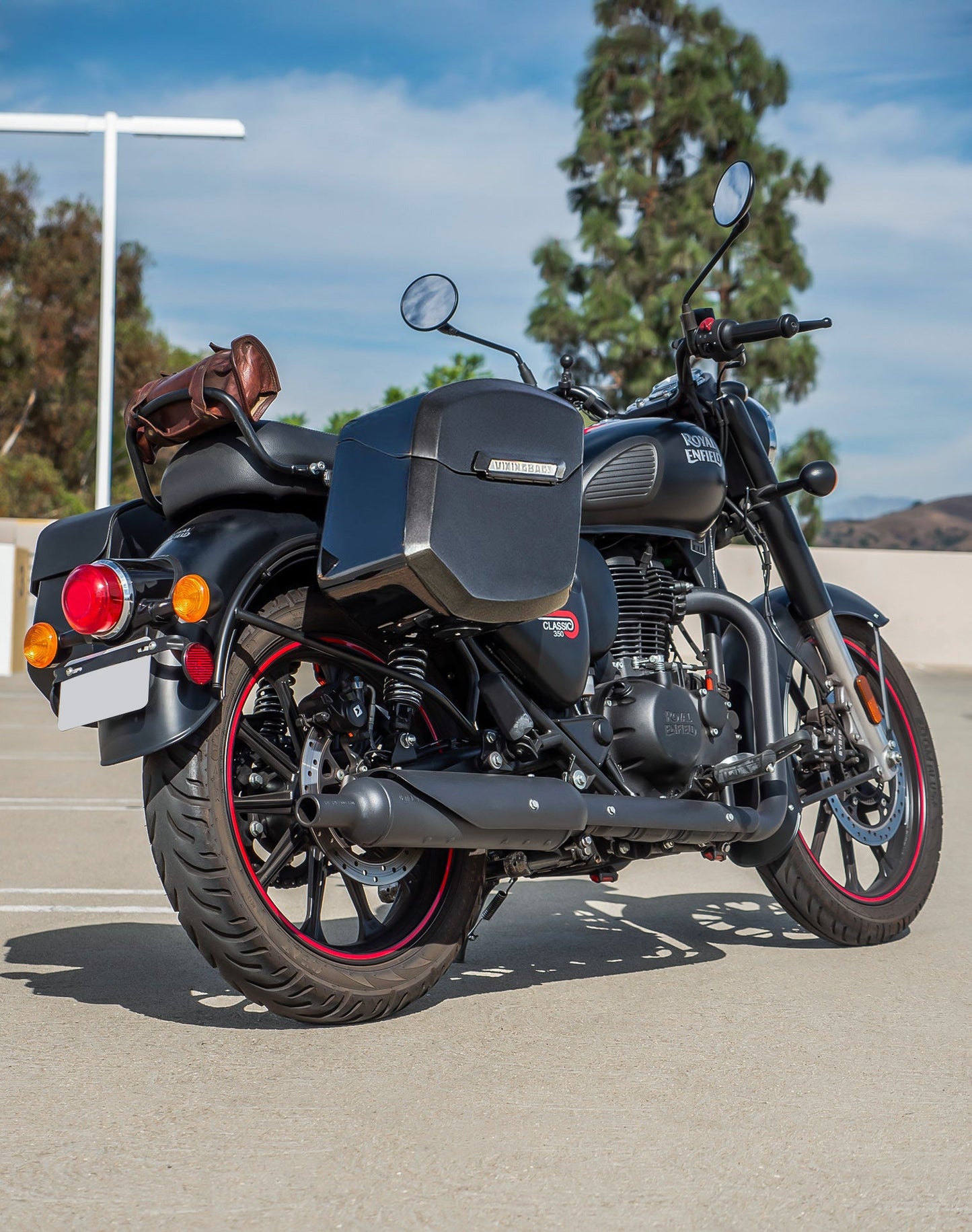 24L - Ironclad Quick-Mount Medium Royal Enfield Classic 350 Painted Hard Alforjas