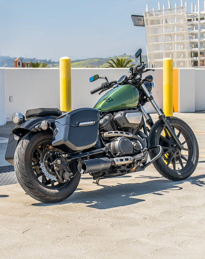 24L - Ironclad Quick-Mount Medium Yamaha Bolt Specific Painted Hard Alforjas