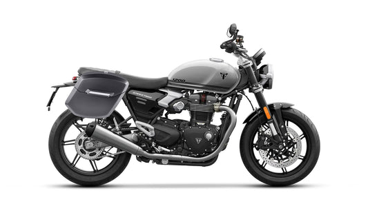 24L - Ironclad Quick-Mount Medium Triumph Speed Twin 1200 Matte Hard Alforjas