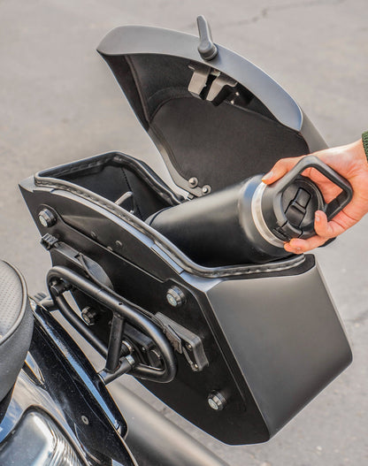 24L - Ironclad Quick-Mount Medium Suzuki Boulevard M109 VZR1800 Matte Hard Alforjas