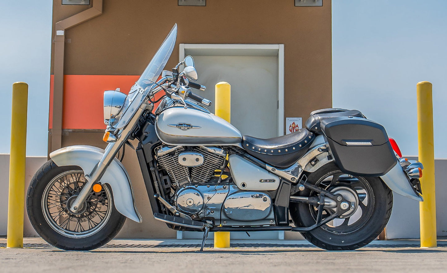 24L - Ironclad Quick-Mount Medium Suzuki Boulevard C50 VL800 Matte Hard Alforjas
