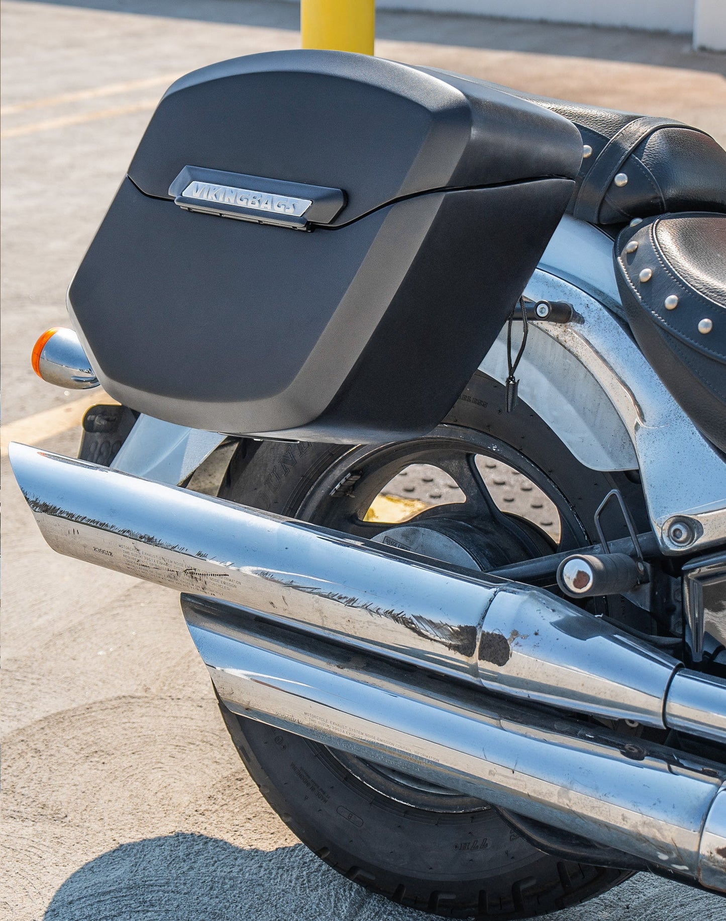 24L - Ironclad Quick-Mount Medium Suzuki Boulevard C50 VL800 Matte Hard Alforjas