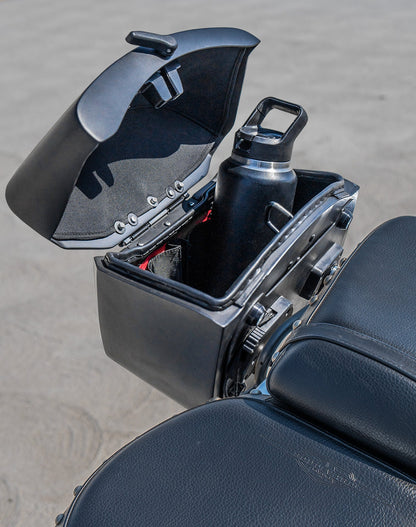 24L - Ironclad Quick-Mount Medium Suzuki Boulevard C50 VL800 Matte Hard Alforjas