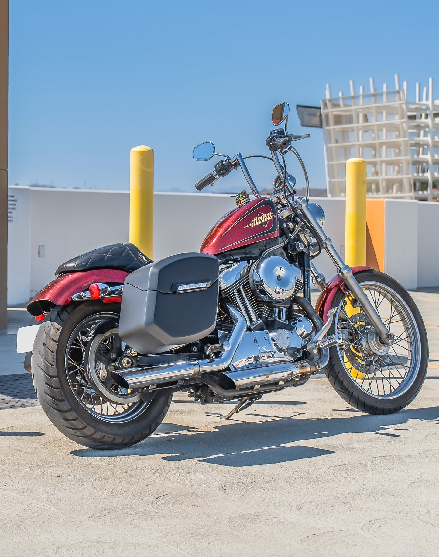 24L - Ironclad Quick-Mount Medium Harley Sportster Seventy Two 72 XL1200V Matte Hard Alforjas