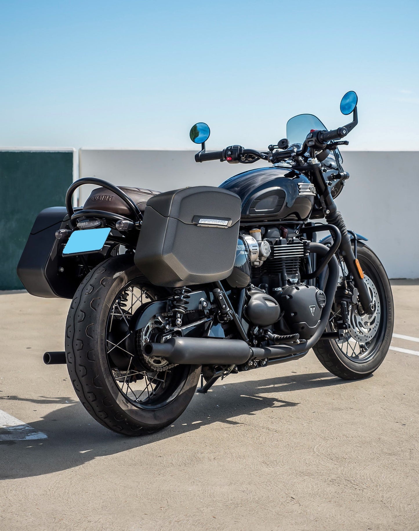 24L - Ironclad Quick-Mount Medium Triumph Bonneville T100 Matte Hard Alforjas