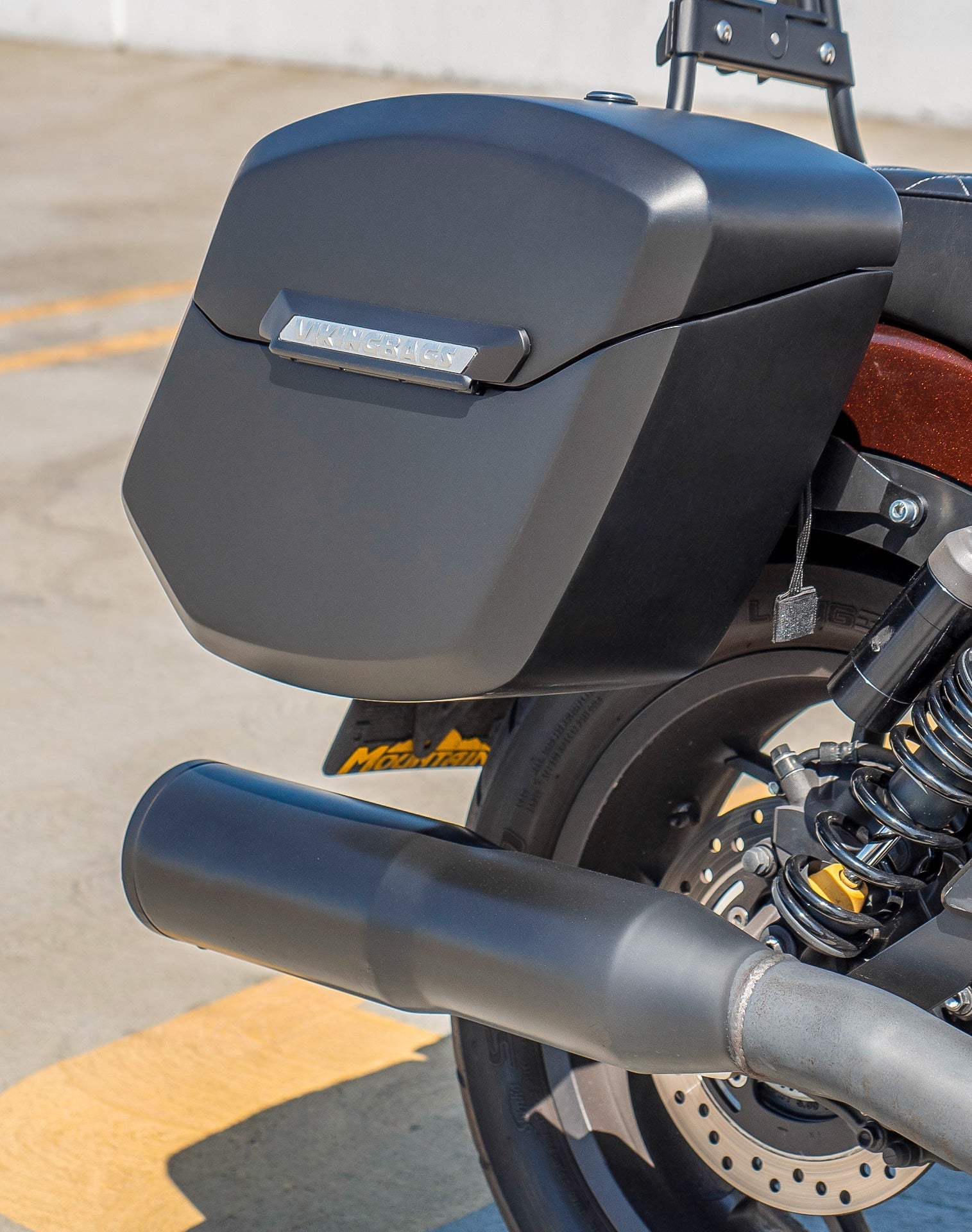 24L - Ironclad Quick-Mount Medium Honda Rebel 1100 Matte Hard Alforjas
