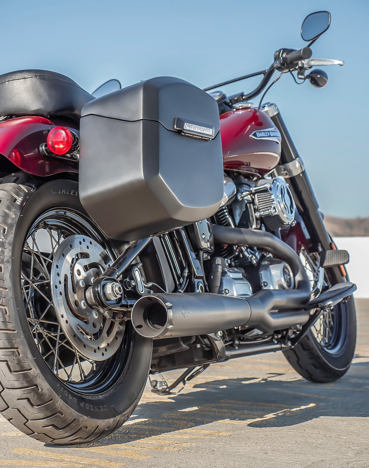 24L - Ironclad Quick-Mount Medium Harley Softail Slim FLSL Matte Hard Alforjas