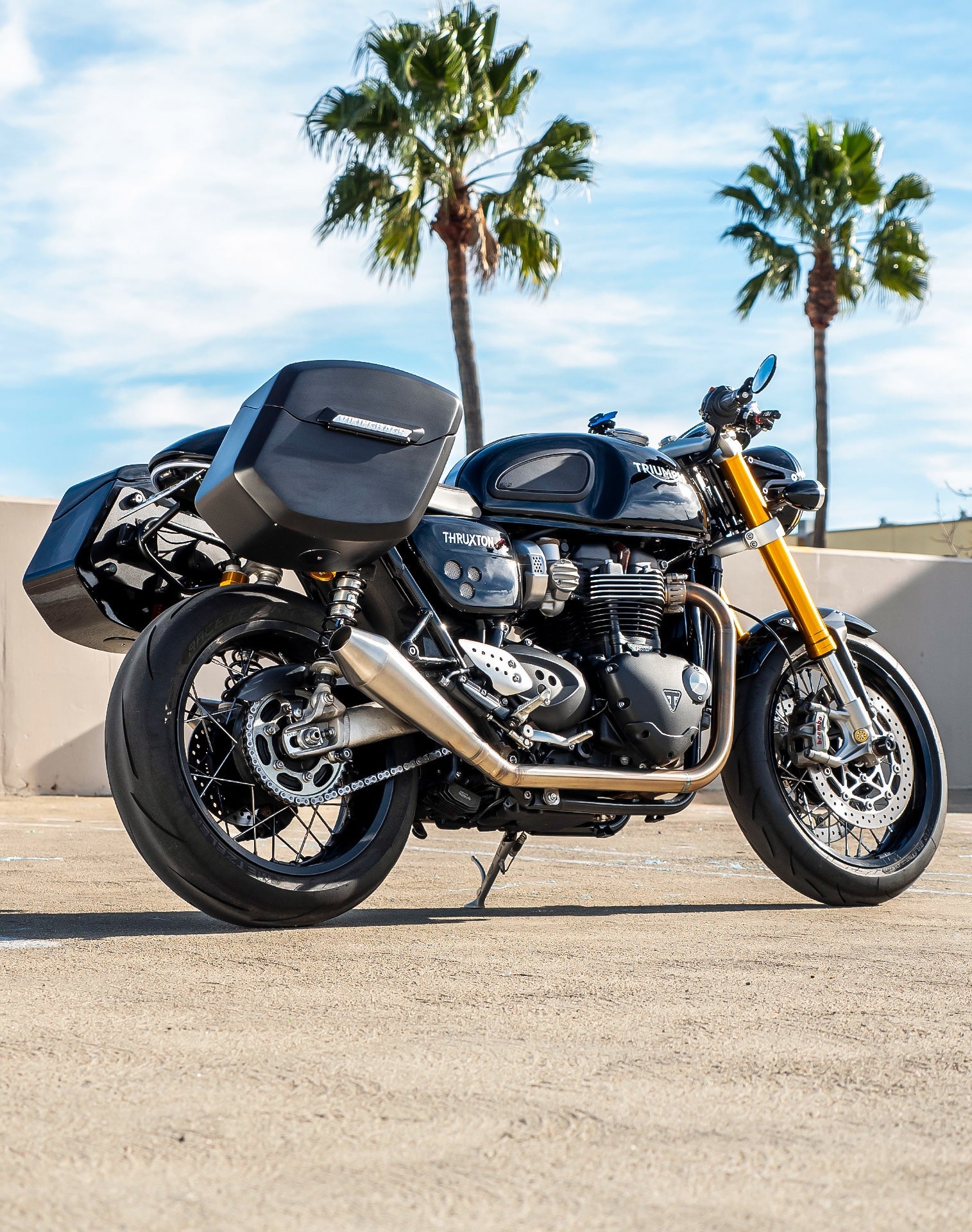 24L - Ironclad Quick-Mount Medium Triumph Thruxton RS Matte Hard Alforjas