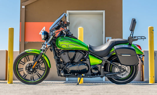 24L - Ironclad Quick-Mount Medium Kawasaki Vulcan 900 Custom Matte Hard Alforjas