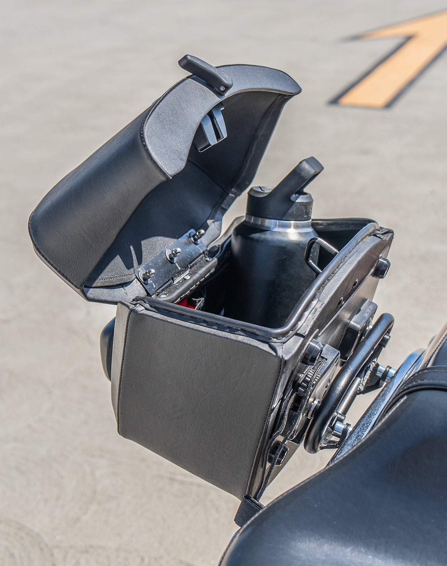 24L - Ironclad Quick-Mount Medium Honda VTX 1300 C Leather Wrapped Hard Alforjas