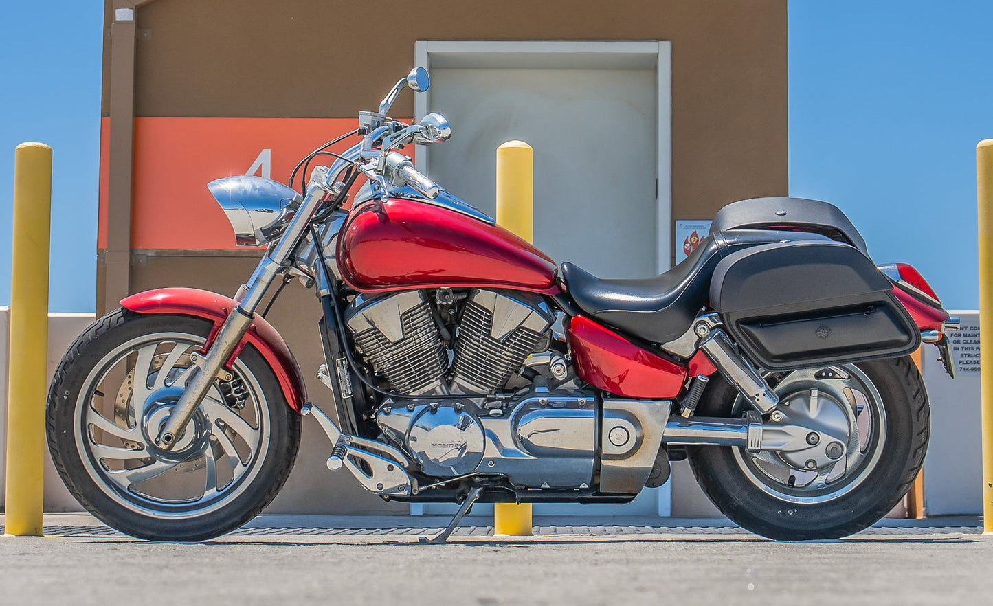 28L - Pantheon Quick-Mount Medium Honda VTX 1300 C Motocicleta Alforjas