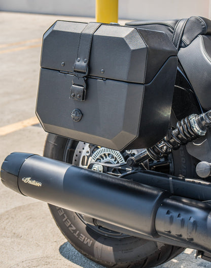 20L - Outlaw Quick-Mount Small 2025+ Indian Scout Sixty Bobber Leather Wrapped Hard Alforjas