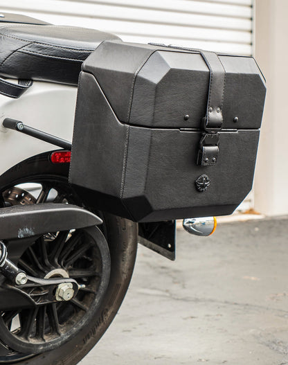 20L - Outlaw Quick-Mount Small Indian Scout Sixty Classic 2025+ Leather Wrapped Hard Alforjas