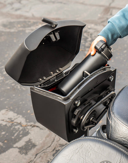24L - Ironclad Quick-Mount Medium Indian Scout Sixty Classic 2025+ Matte Hard Alforjas
