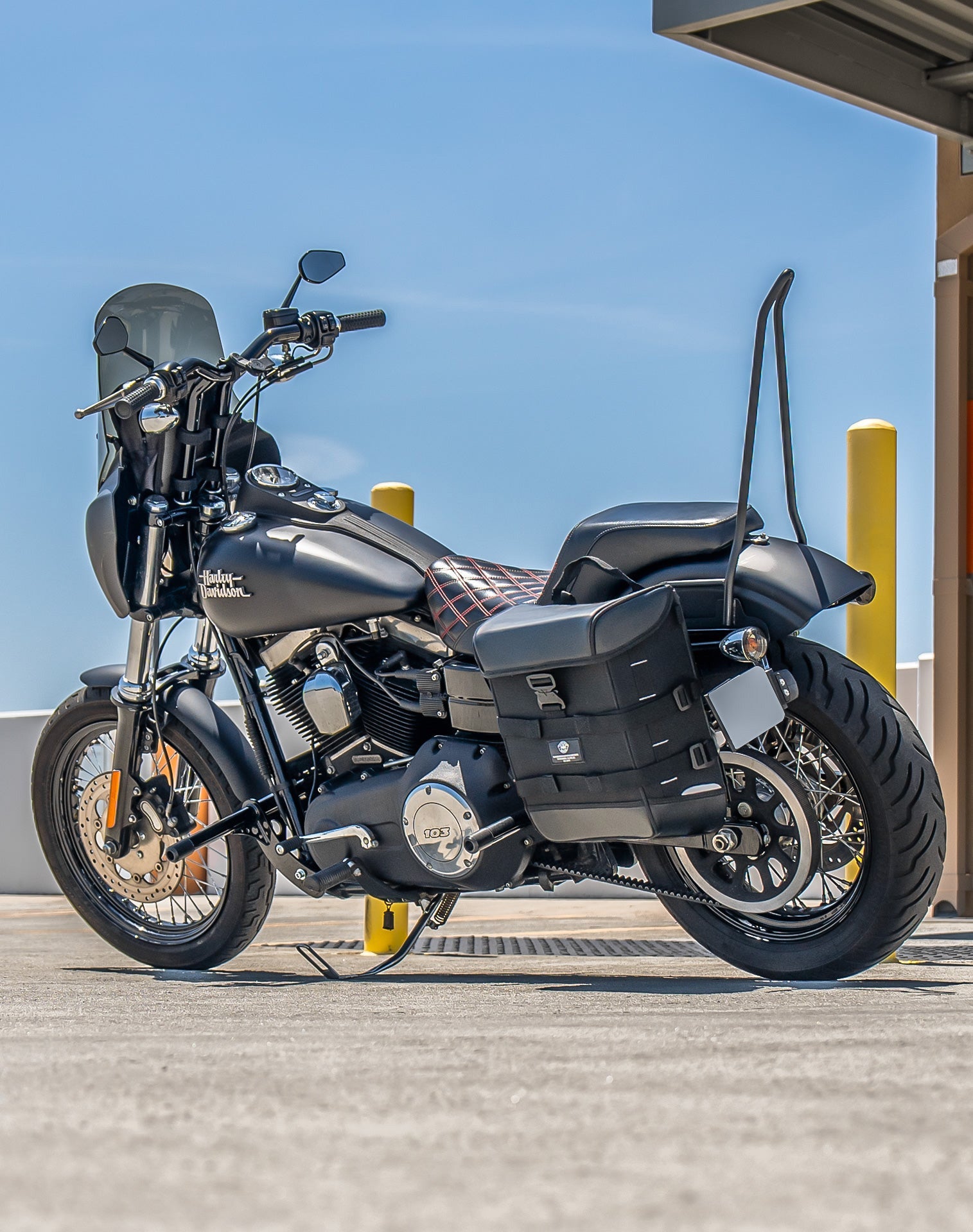 15L - Incognito Quick Mount Medium Solo Motocicleta Alforja (Left Only) para Harley Dyna Street Bob FXDB/I