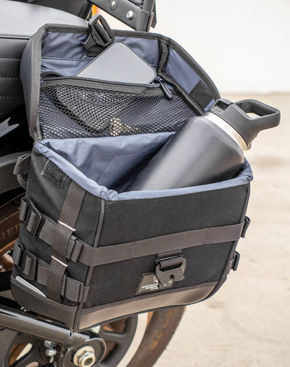 10L - Incognito Quick Mount Small Solo Alforja (Left Only) para Harley Davidson Dyna Street Bob FXDB/I