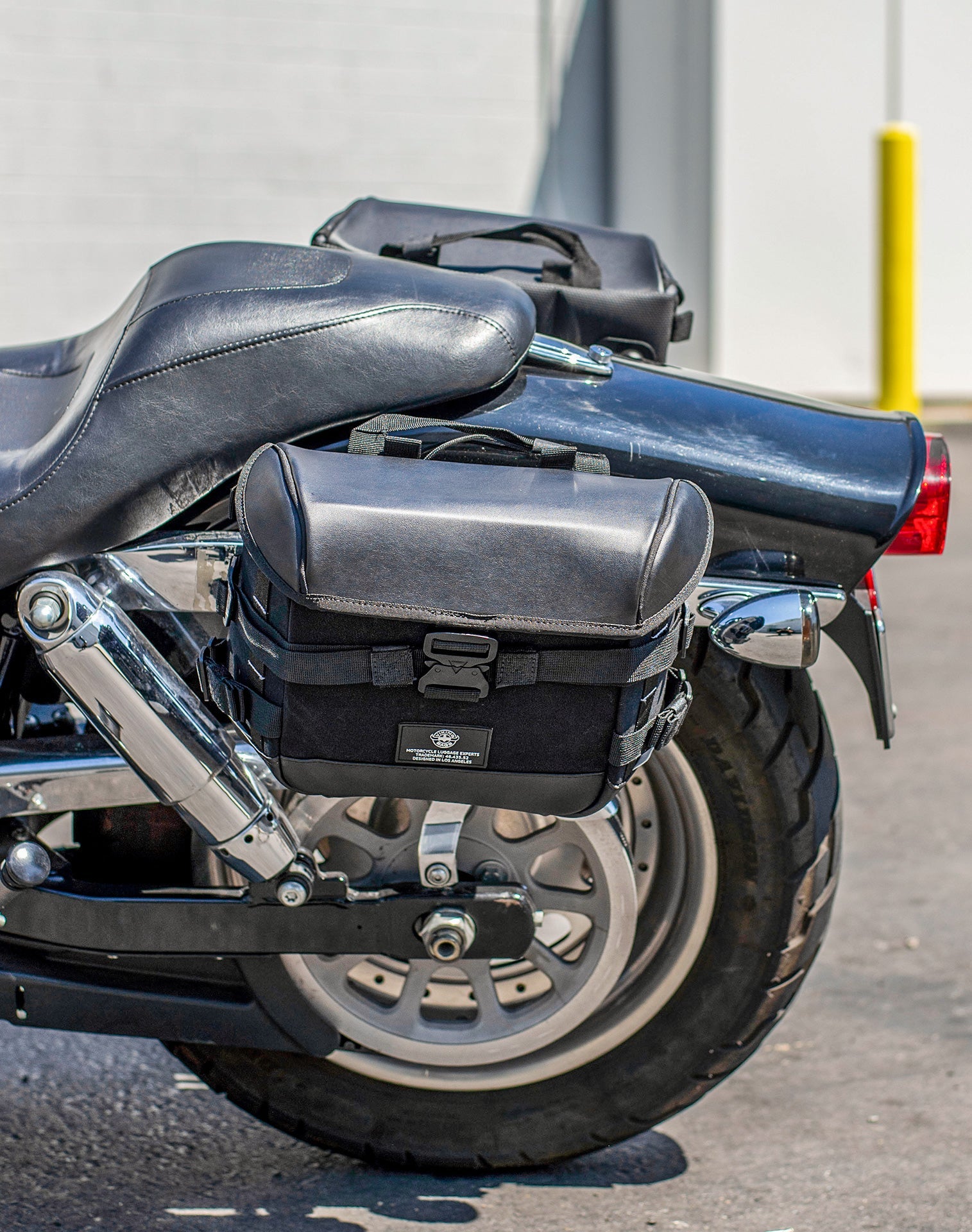 10L - Incognito Quick Mount Small Solo Alforja (Left Only) para Harley Davidson Dyna Fat Bob FXDF/SE