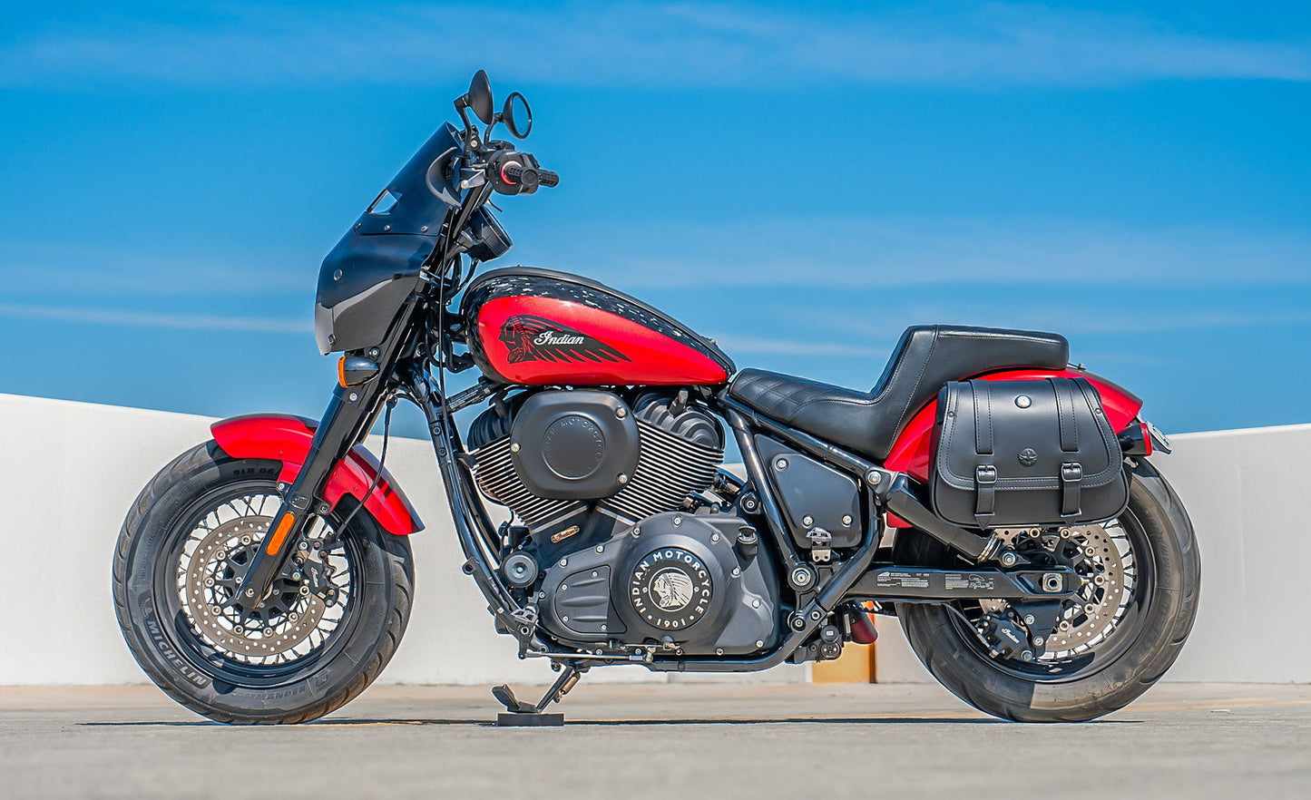 25L - SpiritBlade Medium Indian Chief Dark Horse Leather Motocicleta Alforjas