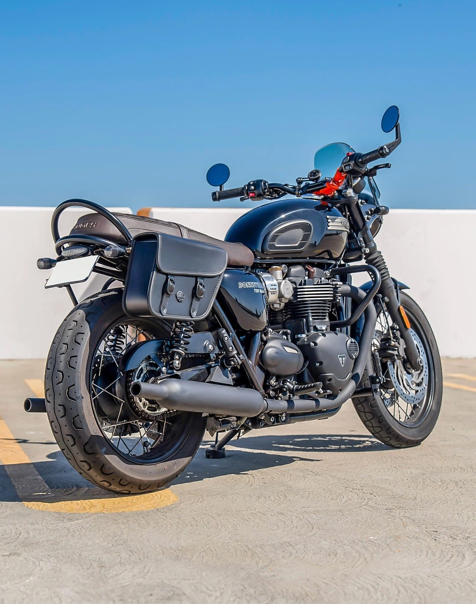 5L - Bront Triumph Bonneville T120 Leather Motocicleta Solo Alforja