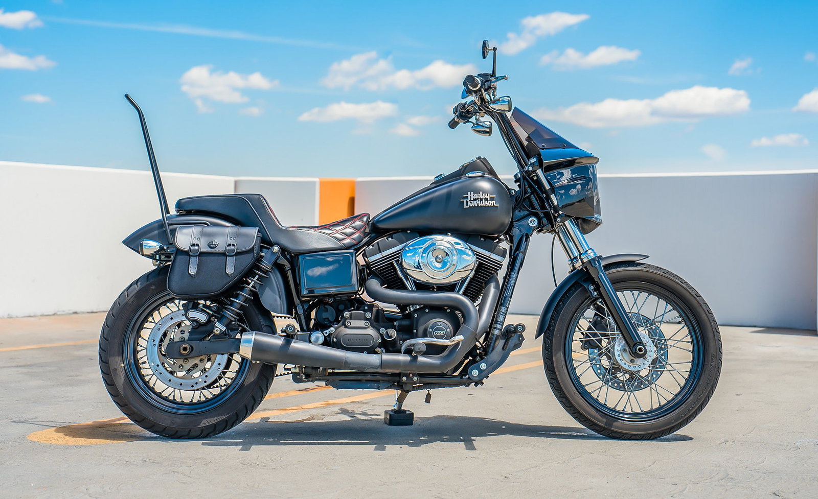 8L - Swift Small Leather Alforjas para Harley Dyna Low Rider S FXDLS