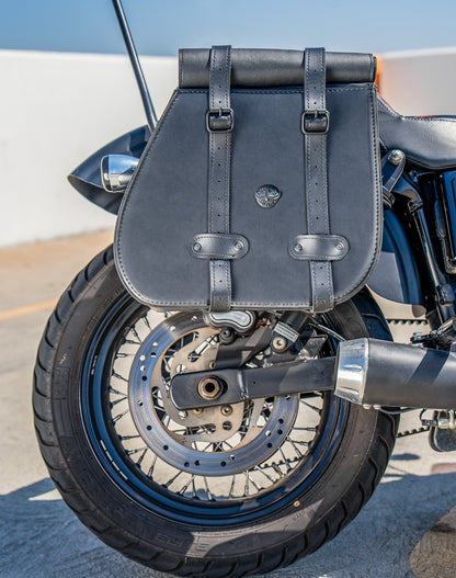 45L - Wraith XL Roll-Top Quick-Mount Shock Cutout Alforjas para Harley Dyna Fat Bob FXDF/SE