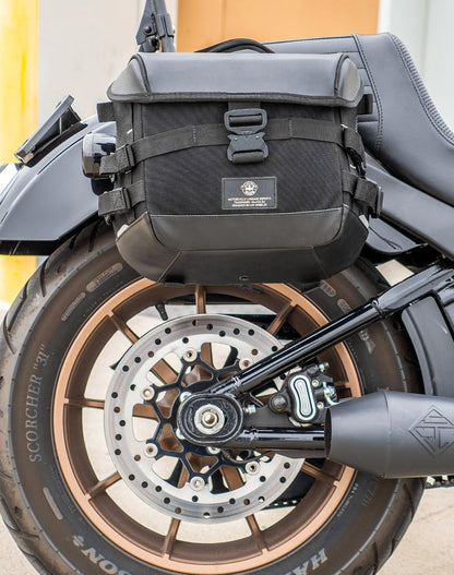 10L - Incognito Quick Mount Small Solo Motocicleta Alforja (Right Only) para Harley Softail Low Rider S FXLRS