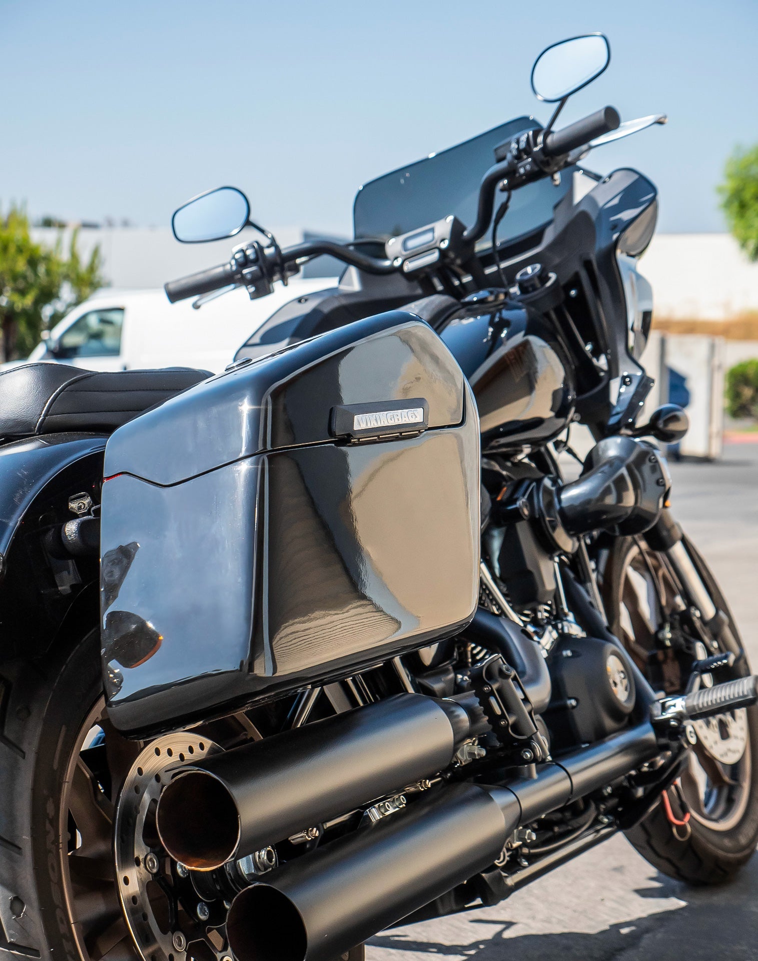 42L - Baldur Extra Large Painted Hard Alforjas para Harley Softail Low Rider ST FXLRST