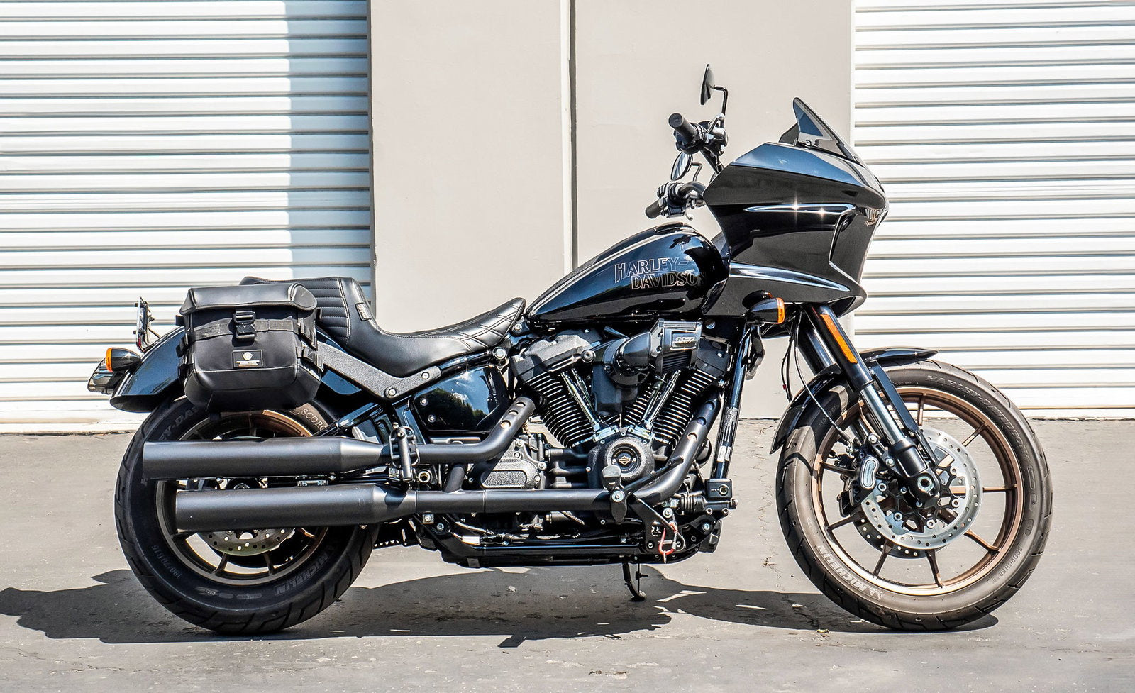 10L - Incognito Quick Mount Small Solo Alforja (Right Only) para Harley Softail Low Rider ST FXLRST
