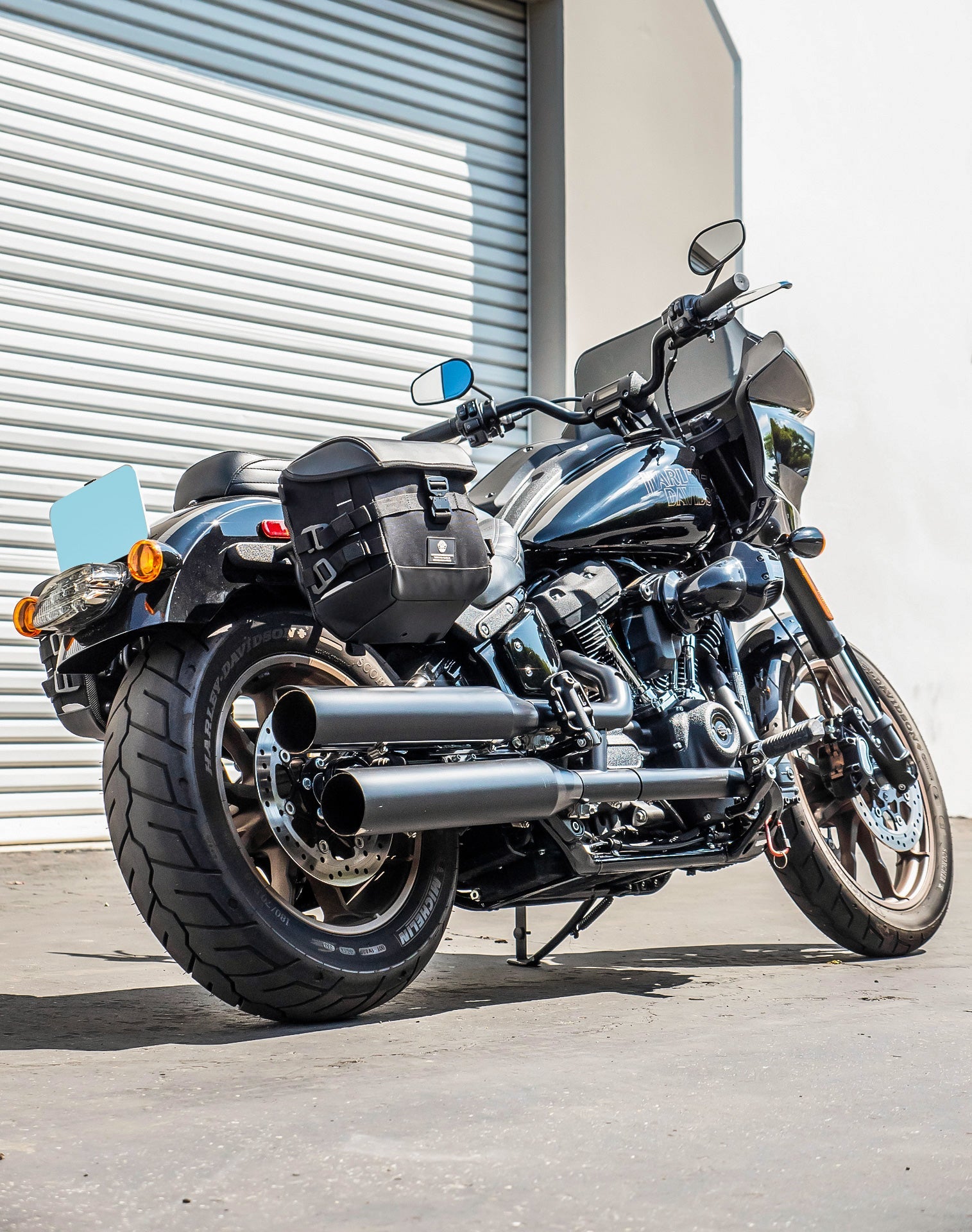 10L - Incognito Quick Mount Small Solo Alforja (Right Only) para Harley Softail Low Rider ST FXLRST