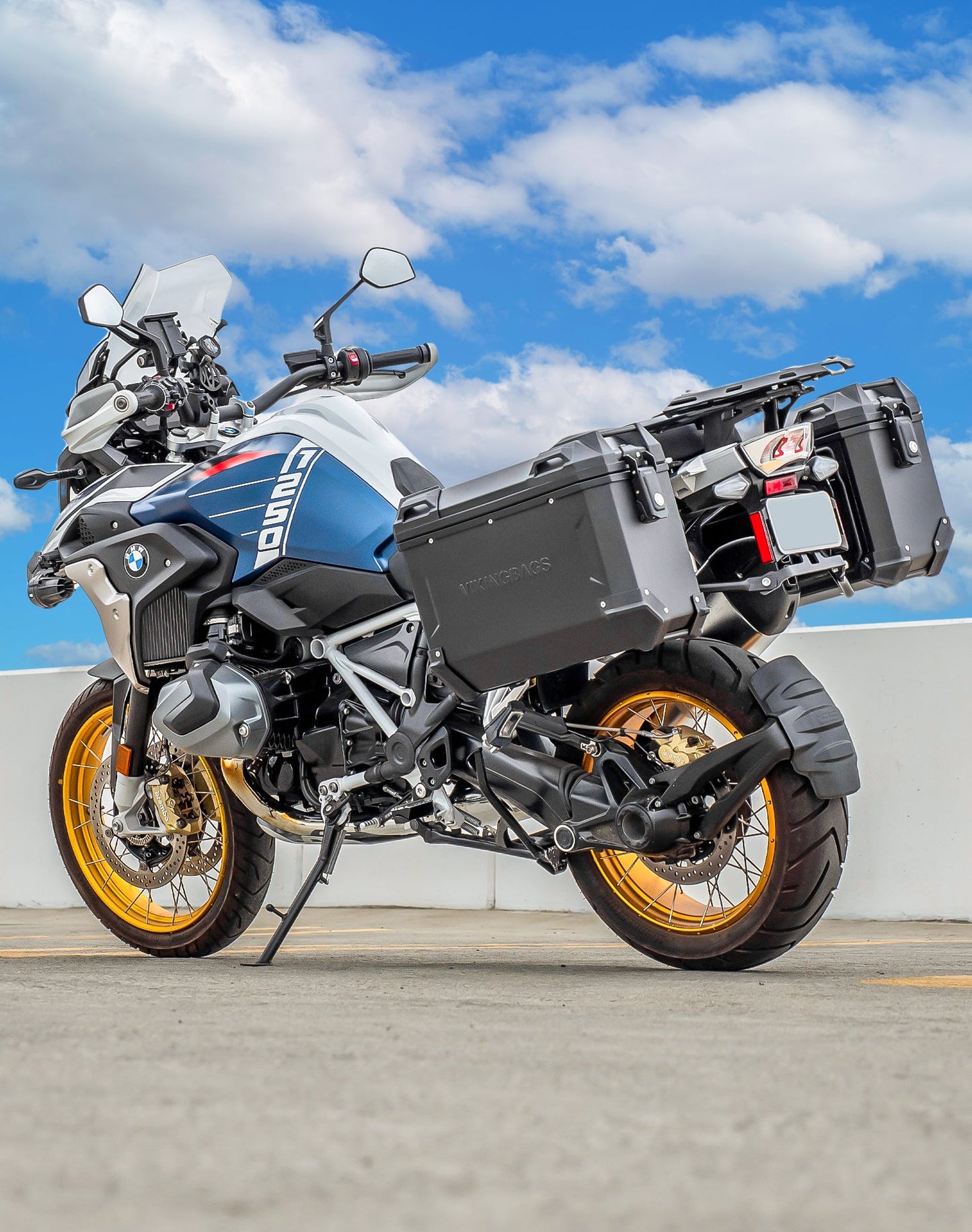 45L - Apex XL BMW R 1250 GS Aluminum Side Cases Black