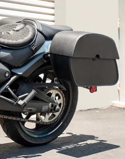 28L - Panzer Medium Hard Mount Kawasaki Vulcan S VN650 Motocicleta Alforjas