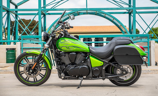 28L - Panzer Medium Hard Mount Kawasaki Vulcan 900 Custom VN900C Leather Motocicleta Alforjas