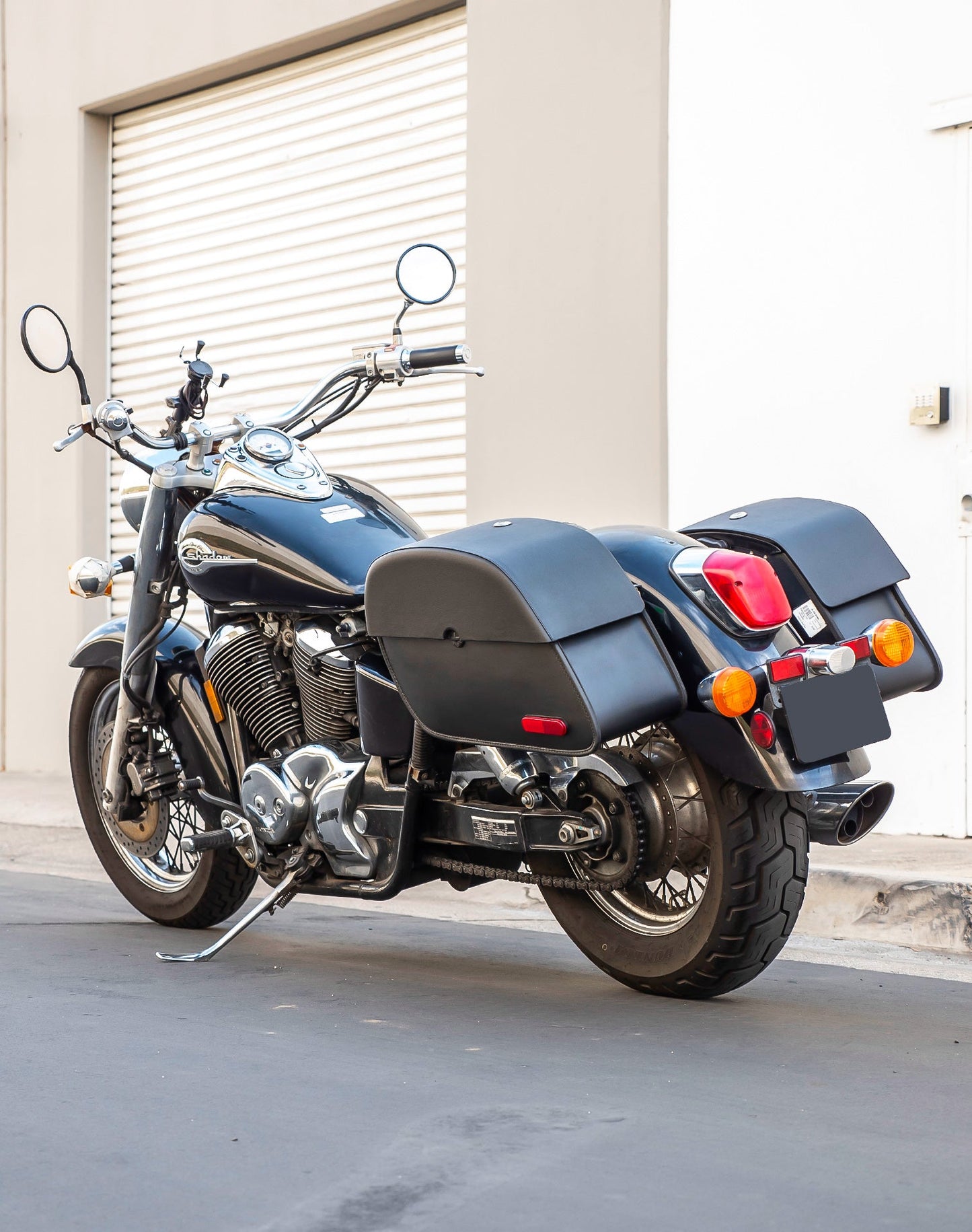 28L - Panzer Medium Hard Mount Honda Shadow 750 ACE Leather Motocicleta Alforjas