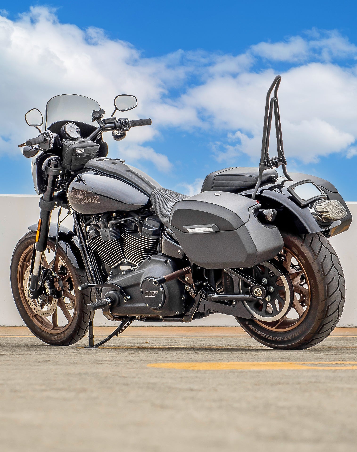 32L - Darkin Large Quick Mount Leather Wrapped Hard Alforjas para Harley Softail Low Rider S FXLRS