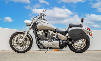28L - Baelor Medium Hard Mount Honda VTX 1800 C Motocicleta Alforjas