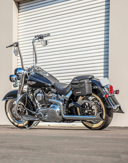 10L - Patriot Small Motocicleta Throw Over Alforjas para Harley Softail Deluxe FLSTN/I