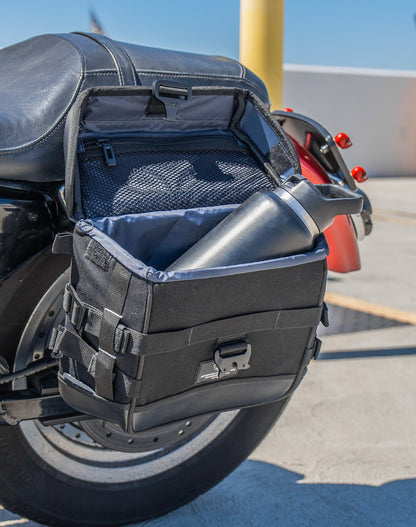 10L - Incognito Quick Mount Small Solo Motocicleta Alforja (Left Only) para Harley Sportster 883 Custom XL883C/XLH883C