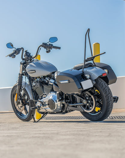 Iron Born Blade 25" Sissy bar with Foldable Luggage Rack para Harley Softail Street Bob Matte Black