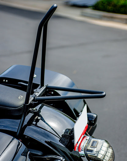 Iron Born Blade 25" Sissy bar with Foldable Luggage Rack para Harley Softail Low Rider S FXLRS Matte Black