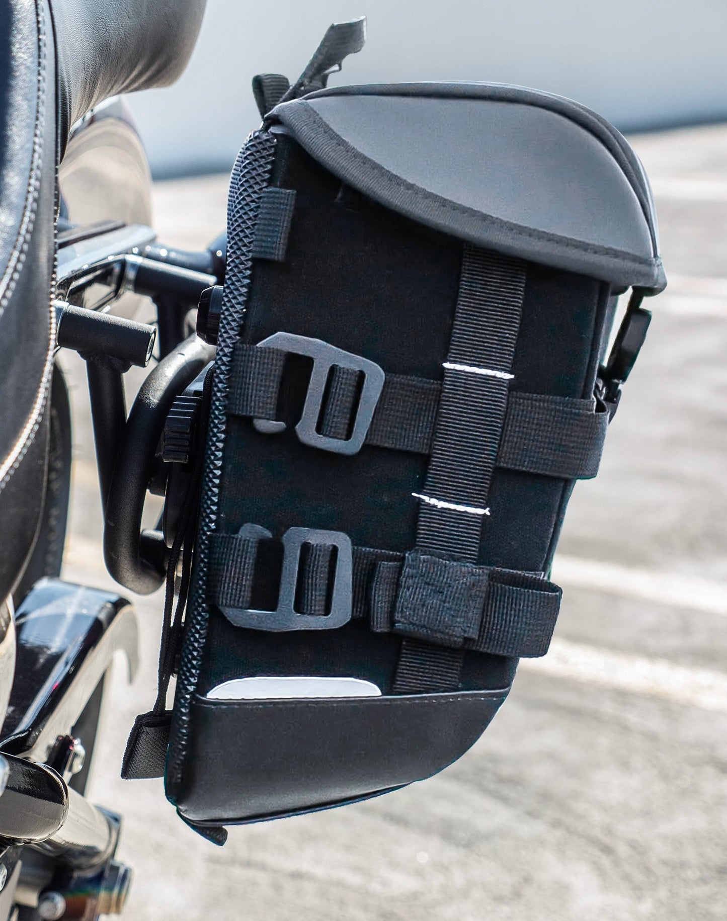 10L - Incognito Quick Mount Small BMW R18 Solo Motocicleta Alforja (Left Only)
