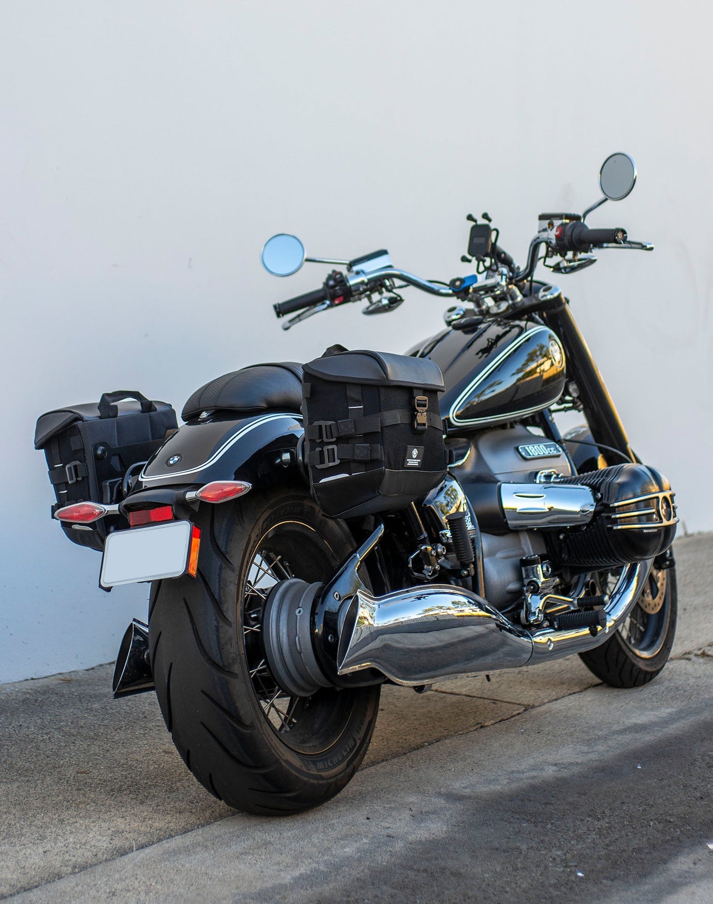 10L - Incognito Quick Mount Small BMW R18 Solo Motocicleta Alforja (Right Only)