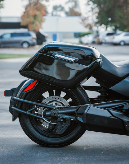 42L - Baldur Extra Large CAN AM Spyder F3 Painted Motocicleta Hard Alforjas