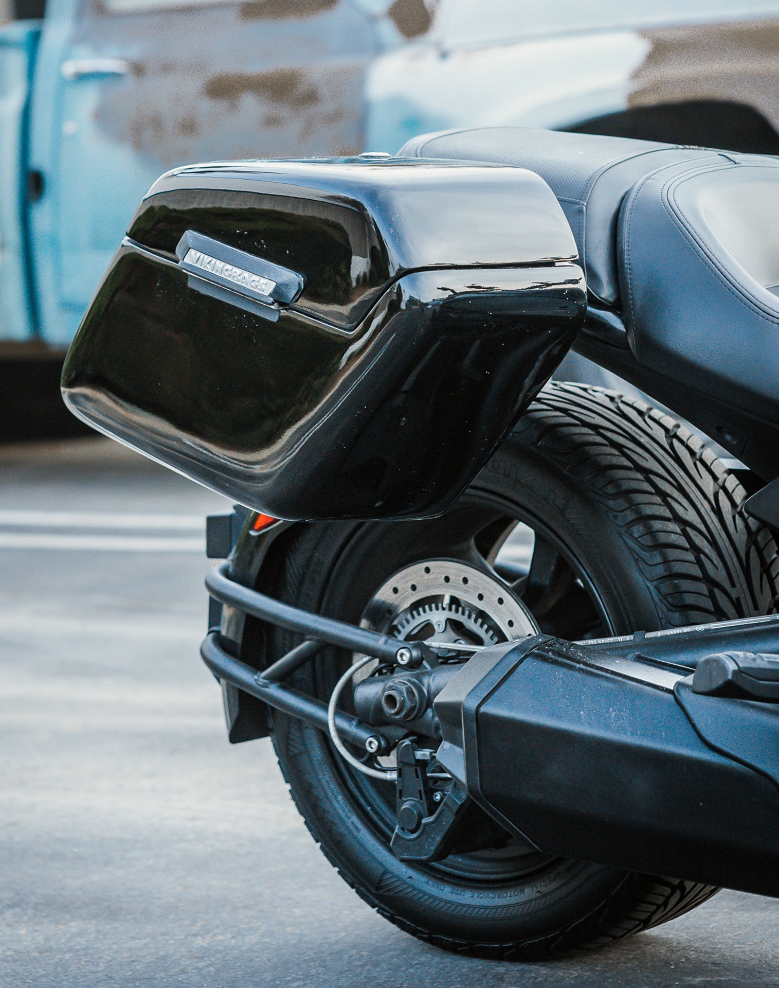 42L - Baldur Extra Large CAN AM Spyder F3 Painted Motocicleta Hard Alforjas