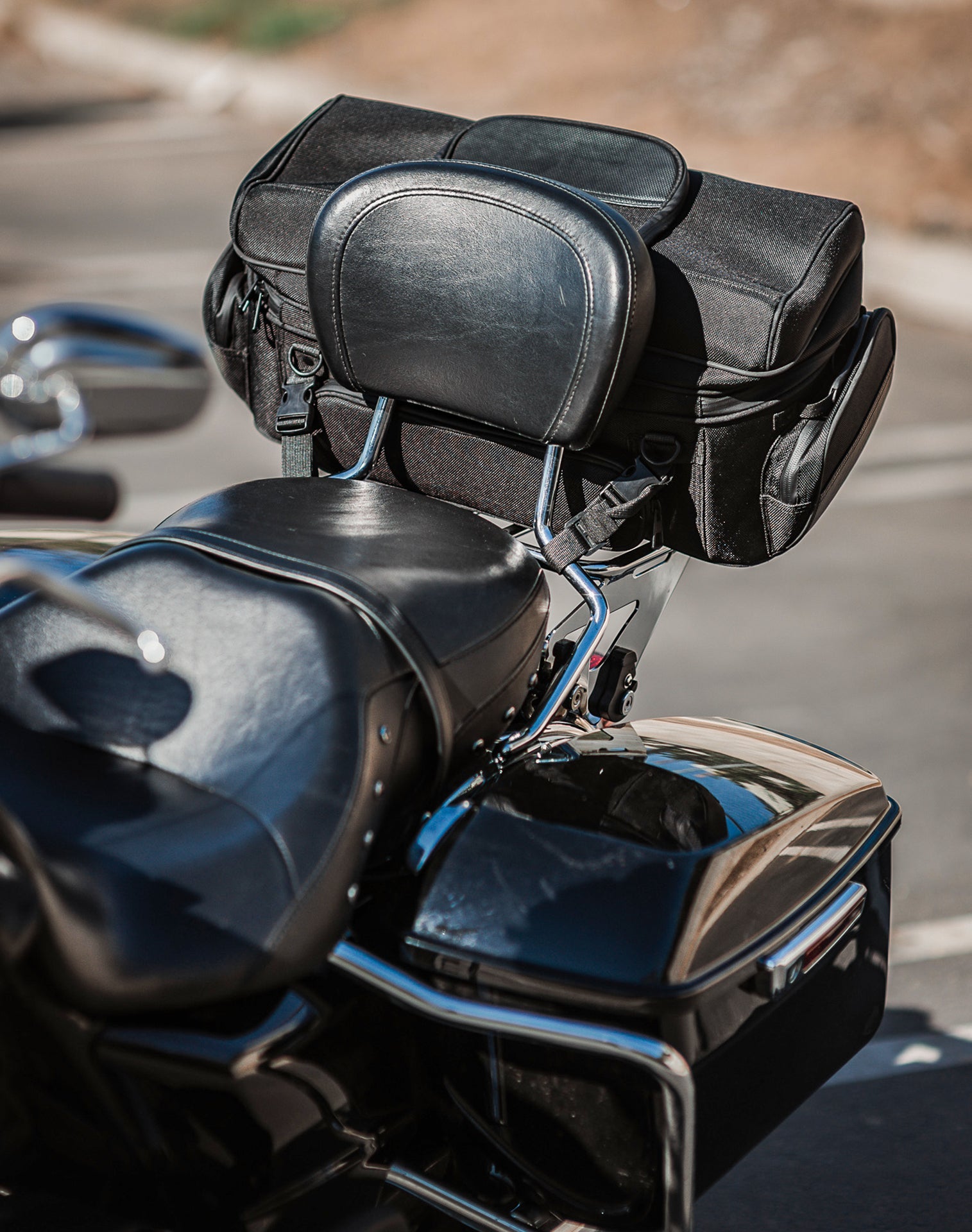 42L - Voyage Elite XL Motocicleta Bolsa para Sissy bar para Harley Davidson