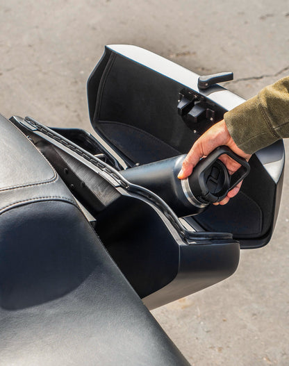 42L - Baldur Extra Large Matte Motocicleta Hard Alforjas para Harley Softail Deluxe FLSTN/I