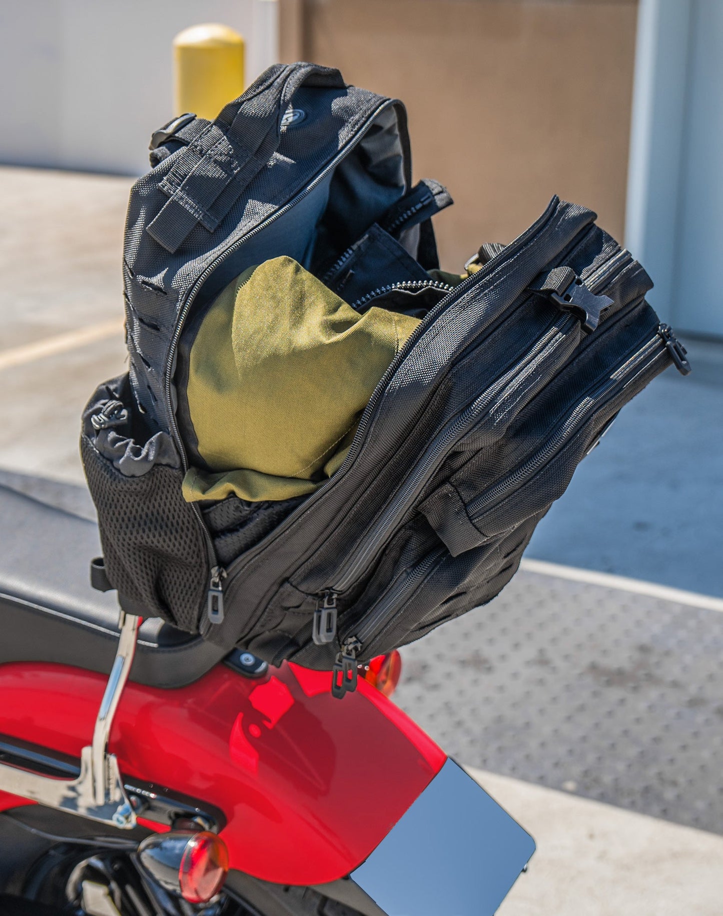 45L - Mochila para Sissy Bar de Motocicleta Tactical XL Suzuki