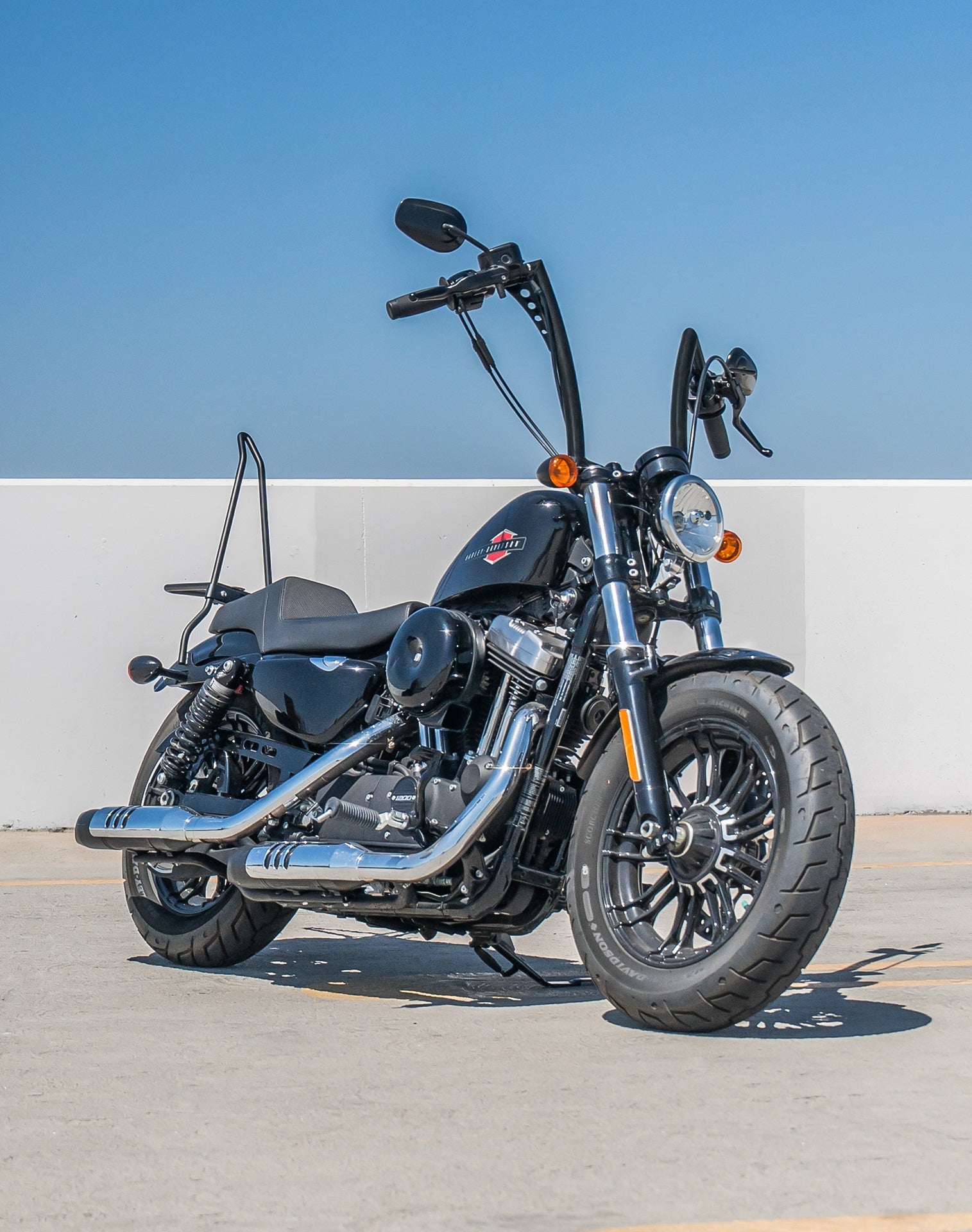 Viking Iron Born 12" Handlebar para Harley Sportster Forty Eight Matte Black