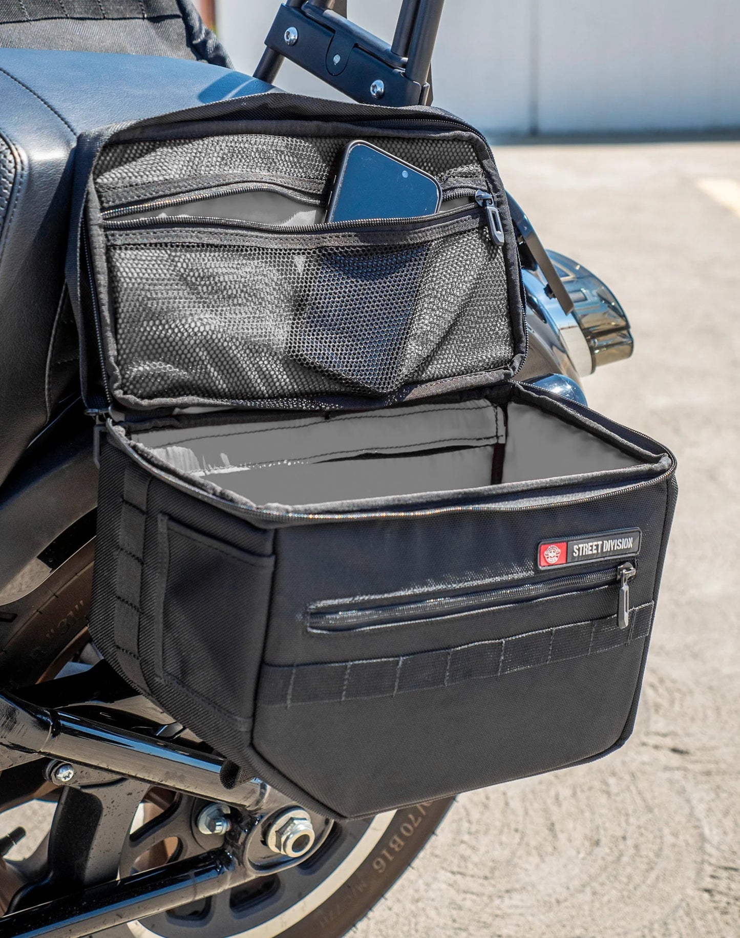18L - Patriot Medium Motocicleta Throw Over Alforjas para Harley Softail Low Rider S FXLRS